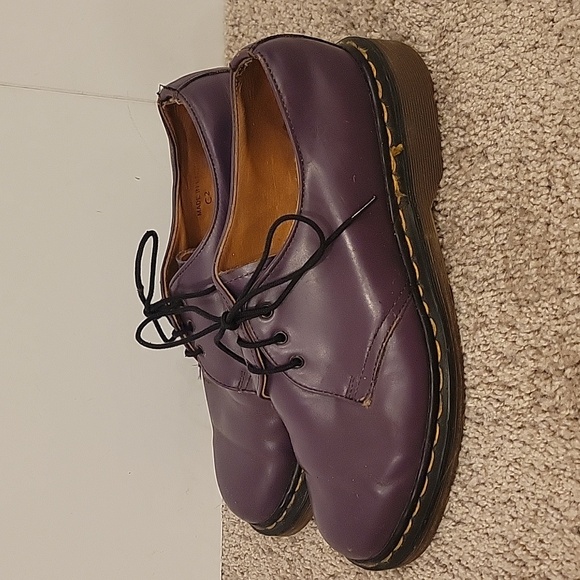 Vintage Purple Dr. Martens Shoes Size 7 - Picture 2 of 5